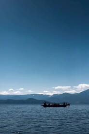 山水风景和游船