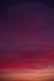 紫红色天空