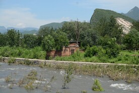 大石河磁家务段河中心