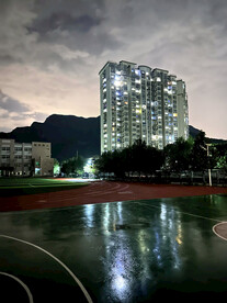 惠景新苑小区倒影