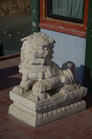 颐和园石狮子