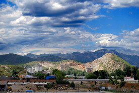水泥一厂牛山灰窑天空