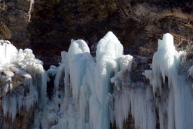 霞云岭冰瀑