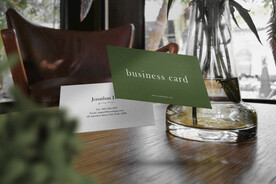 卡片名片海报纸袋文创贴图样机