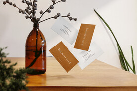 卡片名片海报纸袋文创贴图样机