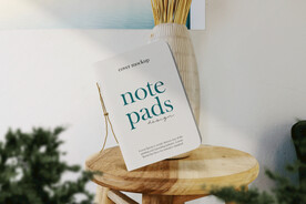 卡片名片海报纸袋文创贴图样机