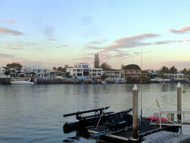 傍晚黄金海岸城市风景
