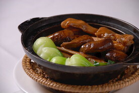 花菇鹅掌煲 煲仔