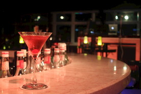 鸡尾酒 酒吧图片