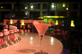 鸡尾酒 酒吧图片