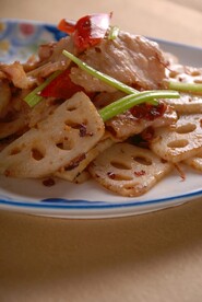 莲藕炒肉片