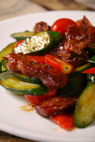 黑椒炒牛仔骨