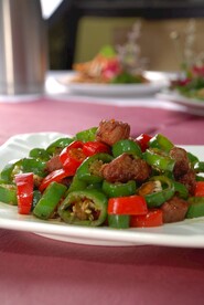 青椒炒牛肉粒