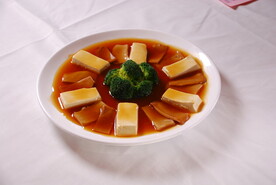 鲍鱼汁豆腐片