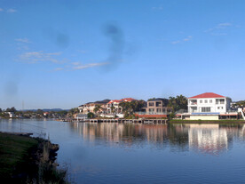 清水湾湖畔风景