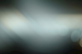 多彩光韵光斑夜空背景