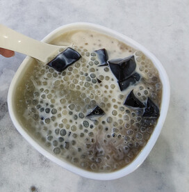 牛奶凉粉西米露