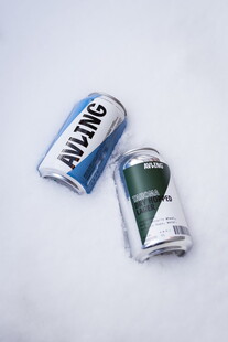 易拉罐碳酸饮料