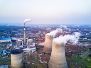 火力发电站燃煤发电厂冷却塔图片