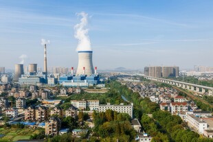 火力发电站燃煤发电厂冷却塔图片