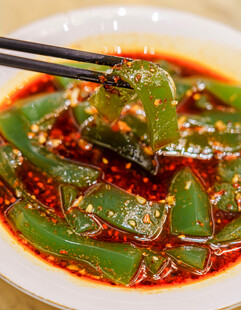 香辣蔬菜汁凉粉