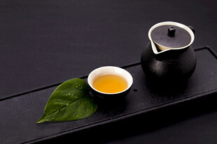 黑瓷茶具禅意