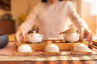 茶文化白瓷差距茶桌展示