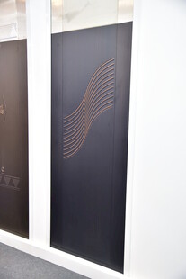 外大门压花门板