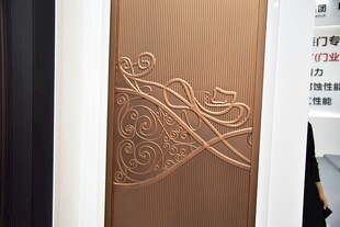 外大门压花门板