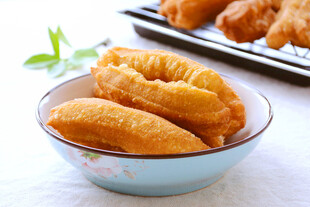 中国传统早点油条