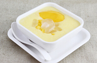 菠萝粥甜粥水果粥