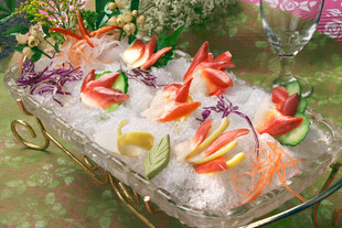 北极贝海鲜刺身拼盘