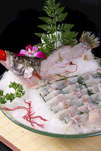 鱼生石斑鱼刺身