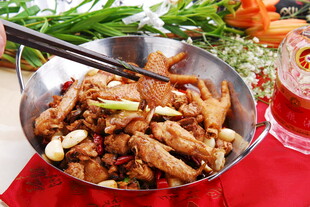 干锅土鸡炒鸡