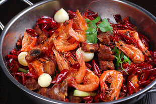 干锅排骨虾辣椒