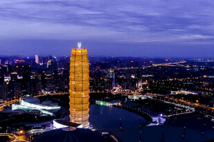 郑州夜景CBD商务内环千玺广场