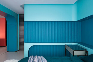 现代客厅卧室高饱和风家居装饰品