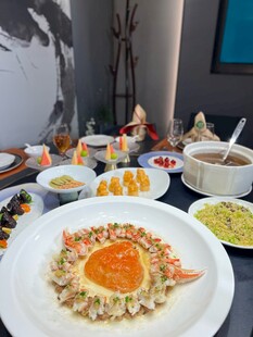 蒜蓉蒸蟹黄蟹肉宴席 