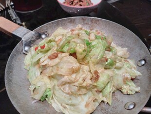 呛炒圆白菜
