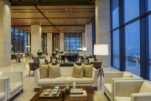 酒店大堂接待区