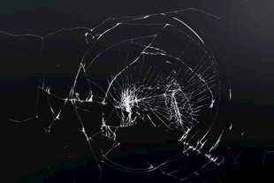 破碎玻璃纹理特写