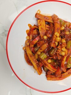 新疆特色美味炒年糕