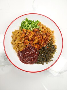 新疆美味炸酱面