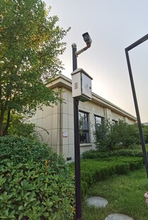 户外庭院灯点亮温馨角落