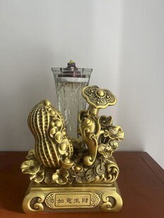 精美金色摆件 工艺精湛