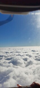 高空俯瞰云海美景