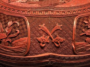 漆木精美雕花红木器物细节