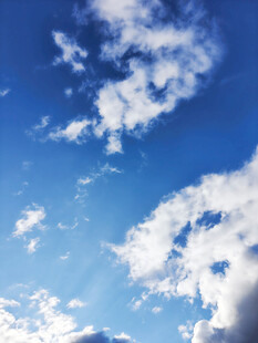 蓝天白云美景