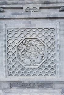 石雕图案精美动物纹饰