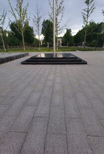 现代广场石质地面景观